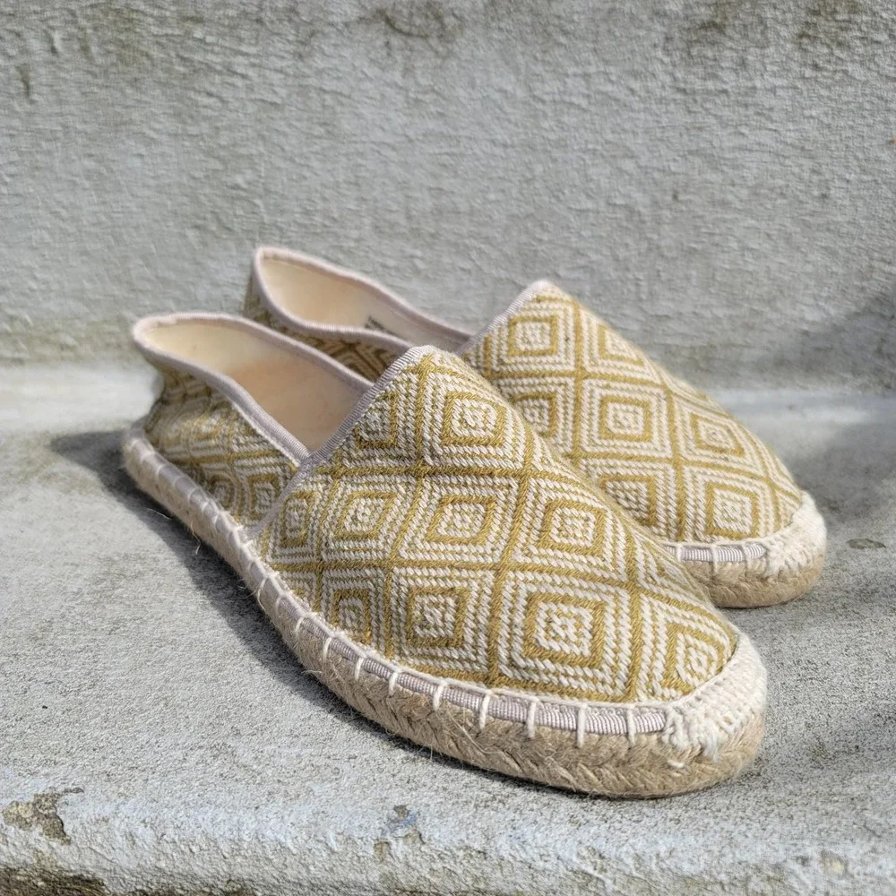 J. Crew embroidered espadrilles size 9 Cute Flats